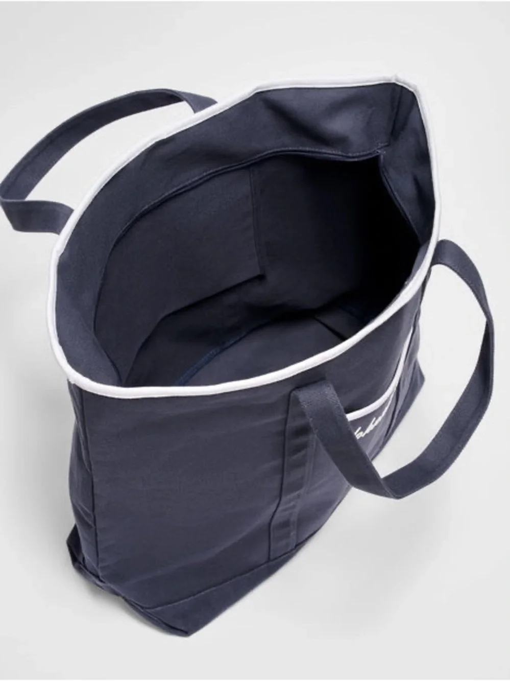 johnnie-O Logo Signature Tote Navy Canvas Duffel Tote with White Trim NWT